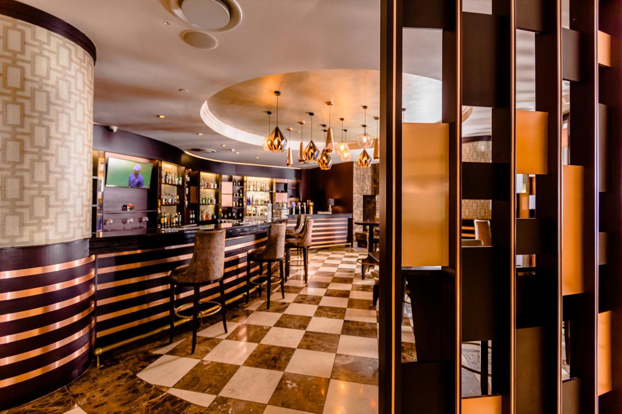 Southern Sun Sandton Joanesburgo Exterior foto