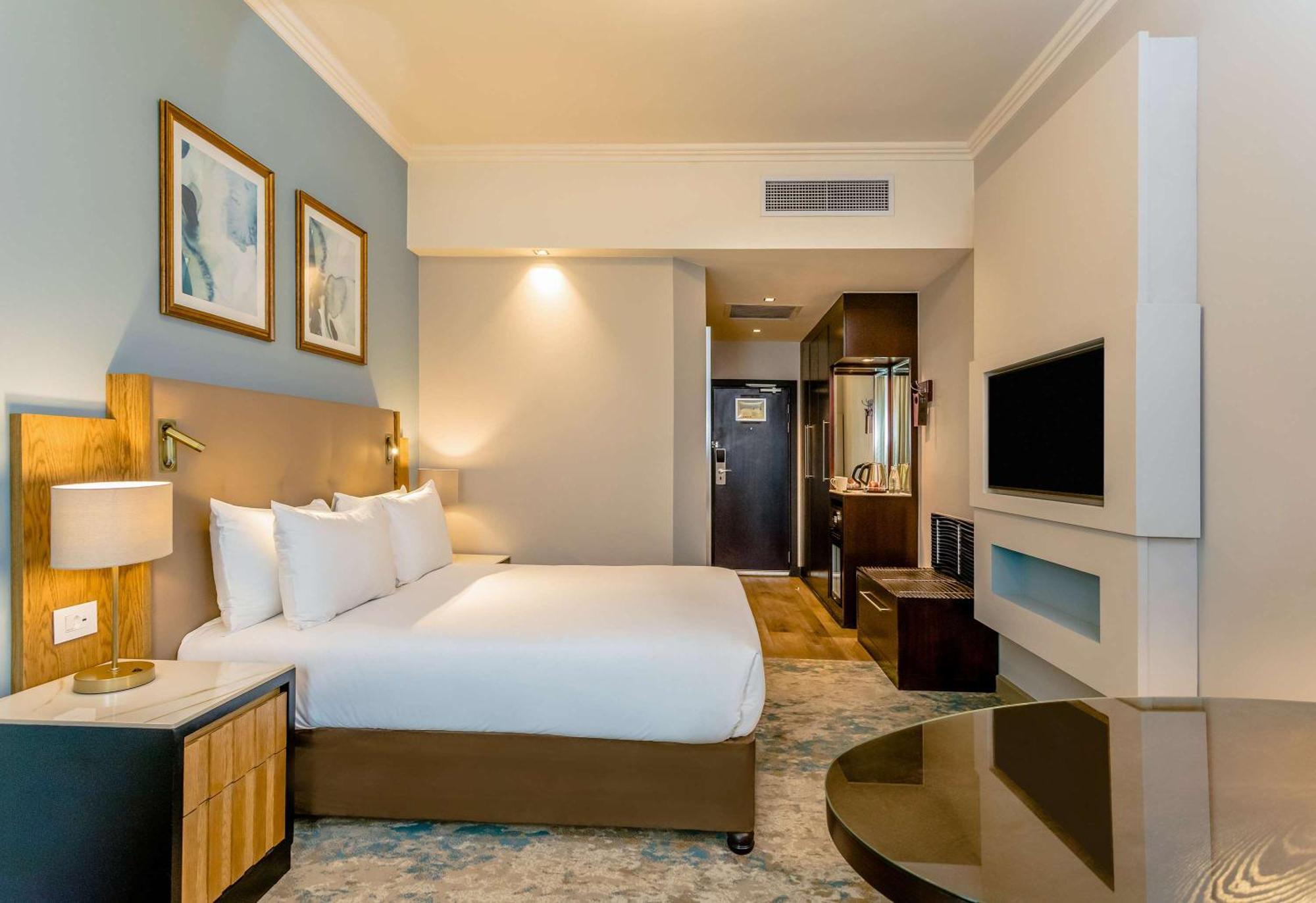 Southern Sun Sandton Joanesburgo Exterior foto